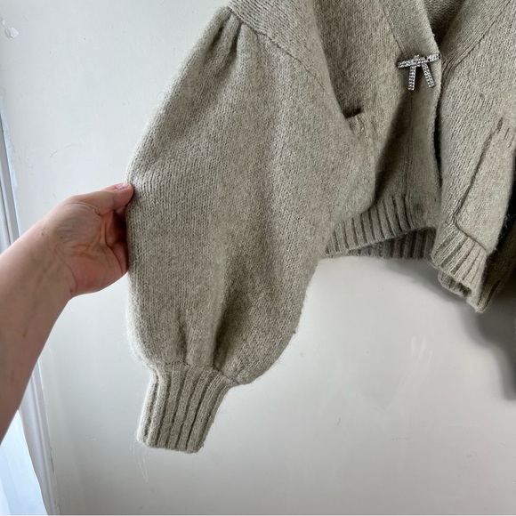 Zara Size M Light Green Puff Sleeve Slouchy Alpaca Blend Rhinestone Bow Cardigan - Picture 7 of 12